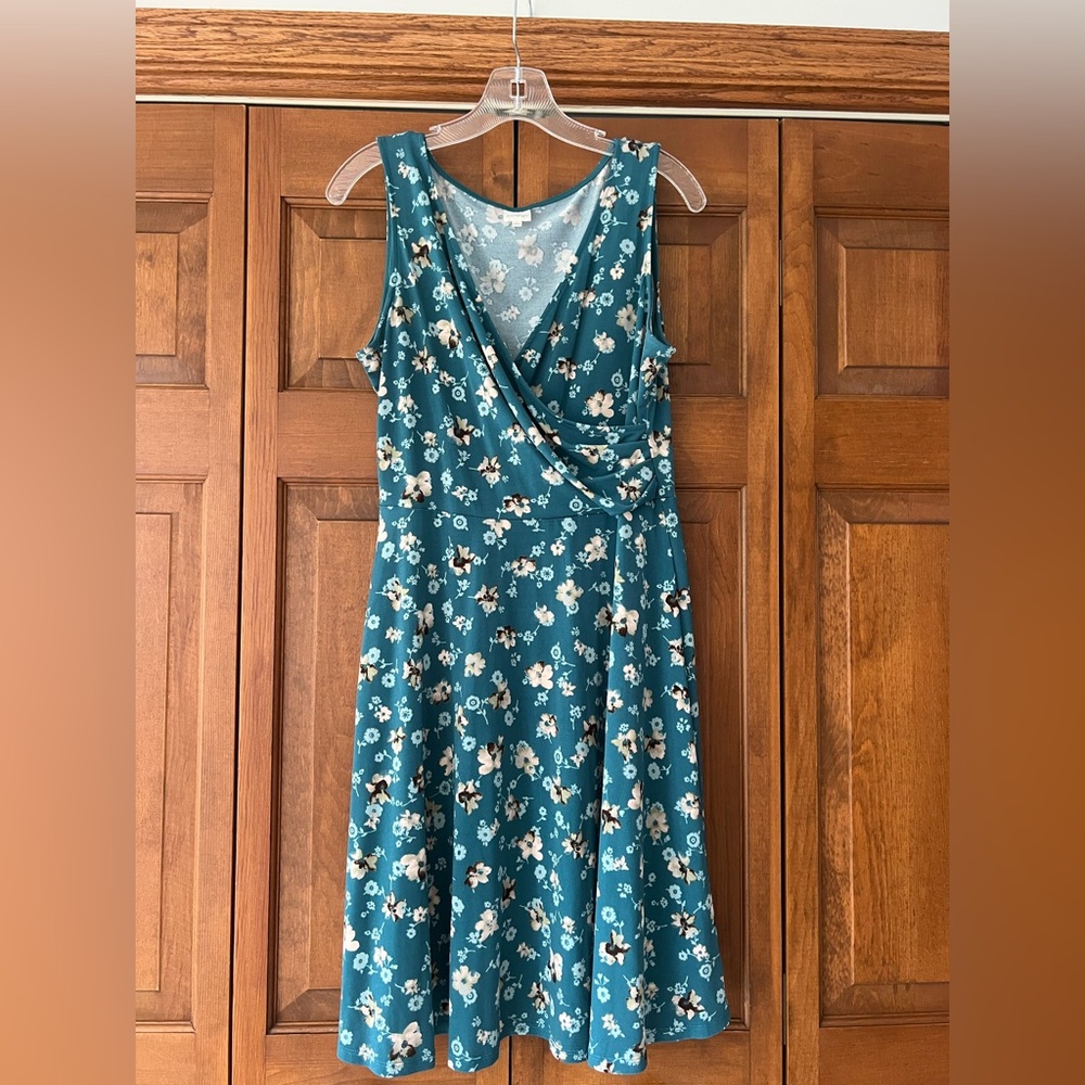 Kaileigh Teal Floral Dress - Picture 2 of 5